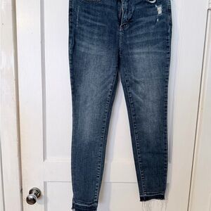 Judy Blue Slim Fit Faded Indigo Skinny Jeans